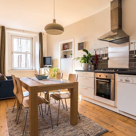 Lovely Central Edinburgh Apartment エクステリア 写真