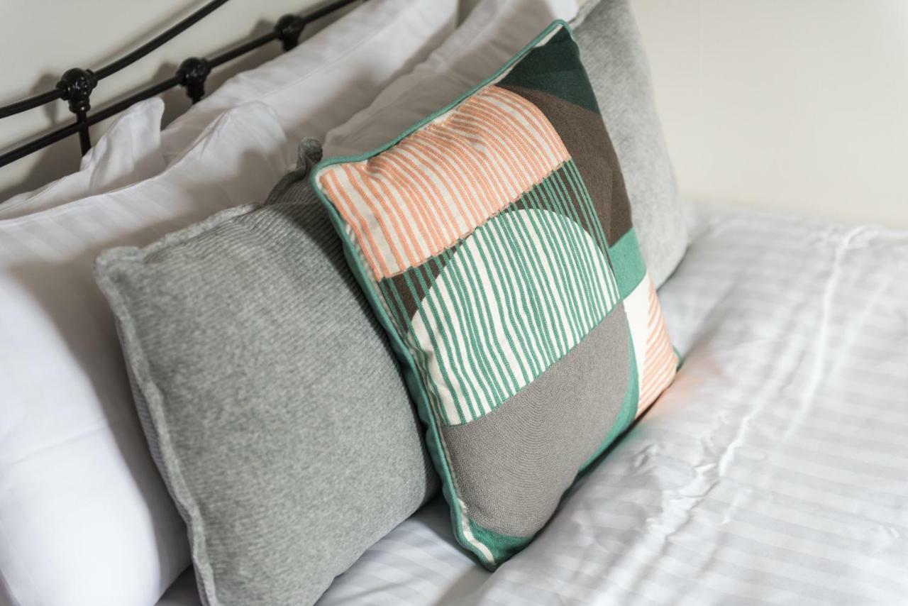 Lovely Central Edinburgh Apartment エクステリア 写真