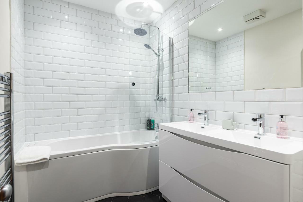 Lovely Central Edinburgh Apartment エクステリア 写真
