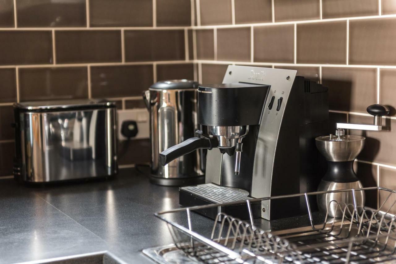 Lovely Central Edinburgh Apartment エクステリア 写真