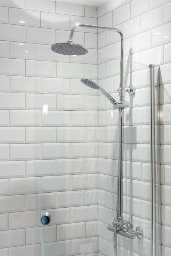 Lovely Central Edinburgh Apartment エクステリア 写真